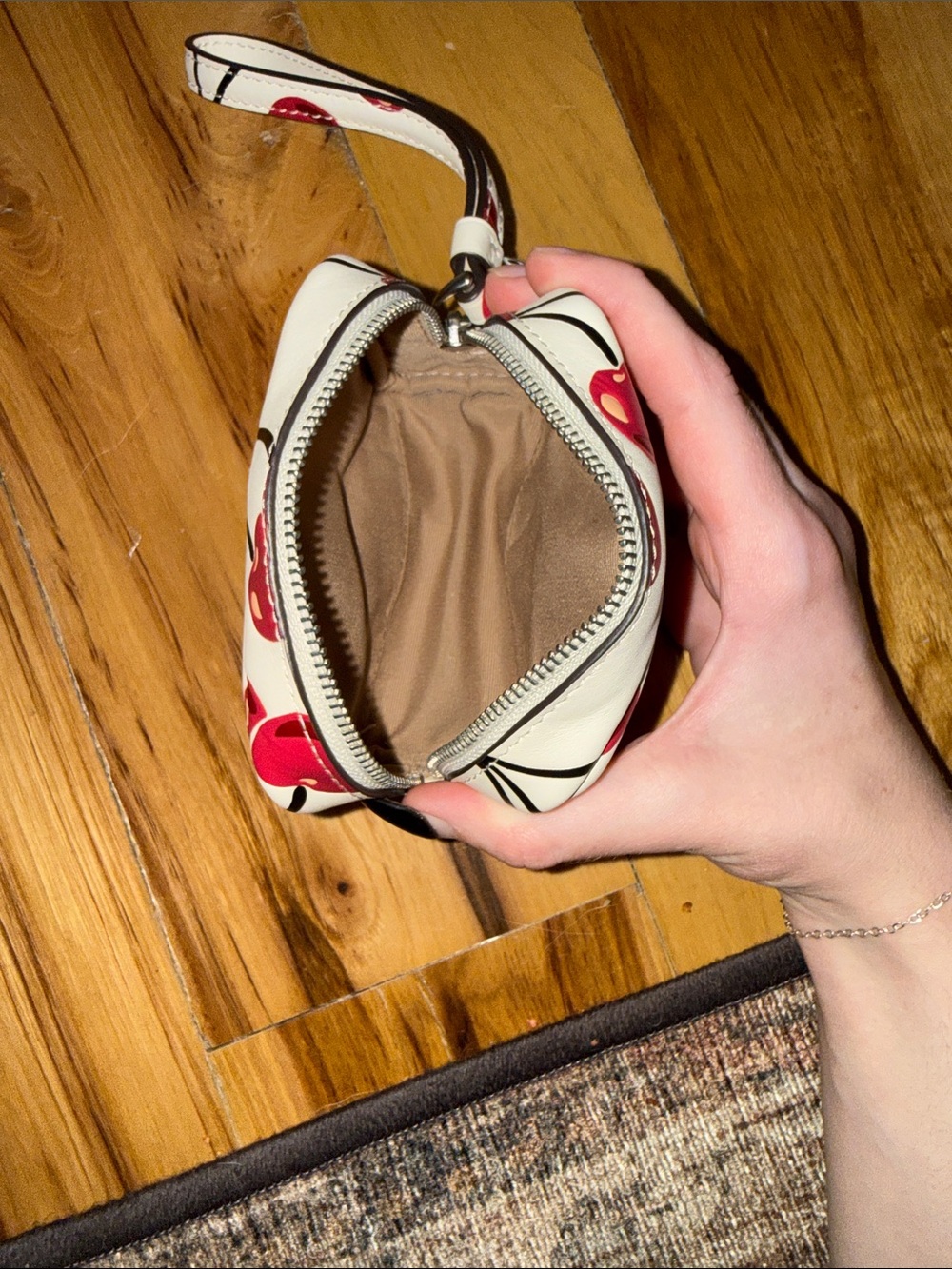 NWT Coach Cherry-Print Wristlet in Cream and Red - Picture 7 of 8